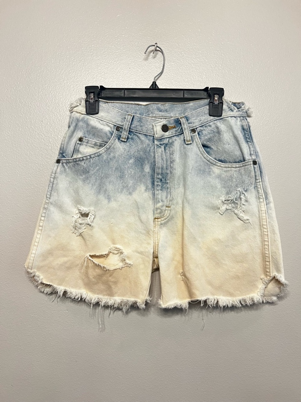 Wrangler Rare Reworked Ombre Bleached Distressed Jean Shorts Cowgirl Western 31